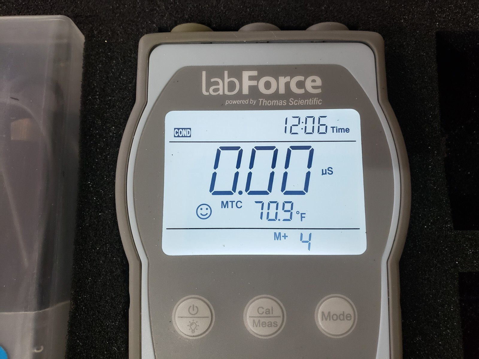 Lab Force Thomas Scientific TS-PC200 pH/mV/Cond/Temp Meter + Case