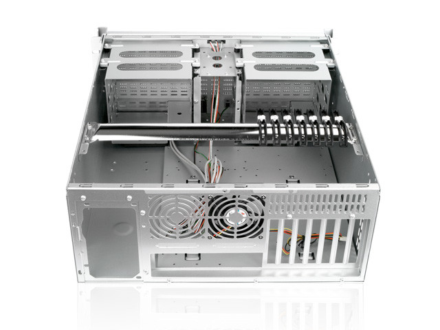 iStar D7-400-6-SL 4U Stylish Silver Rackmount Chassis