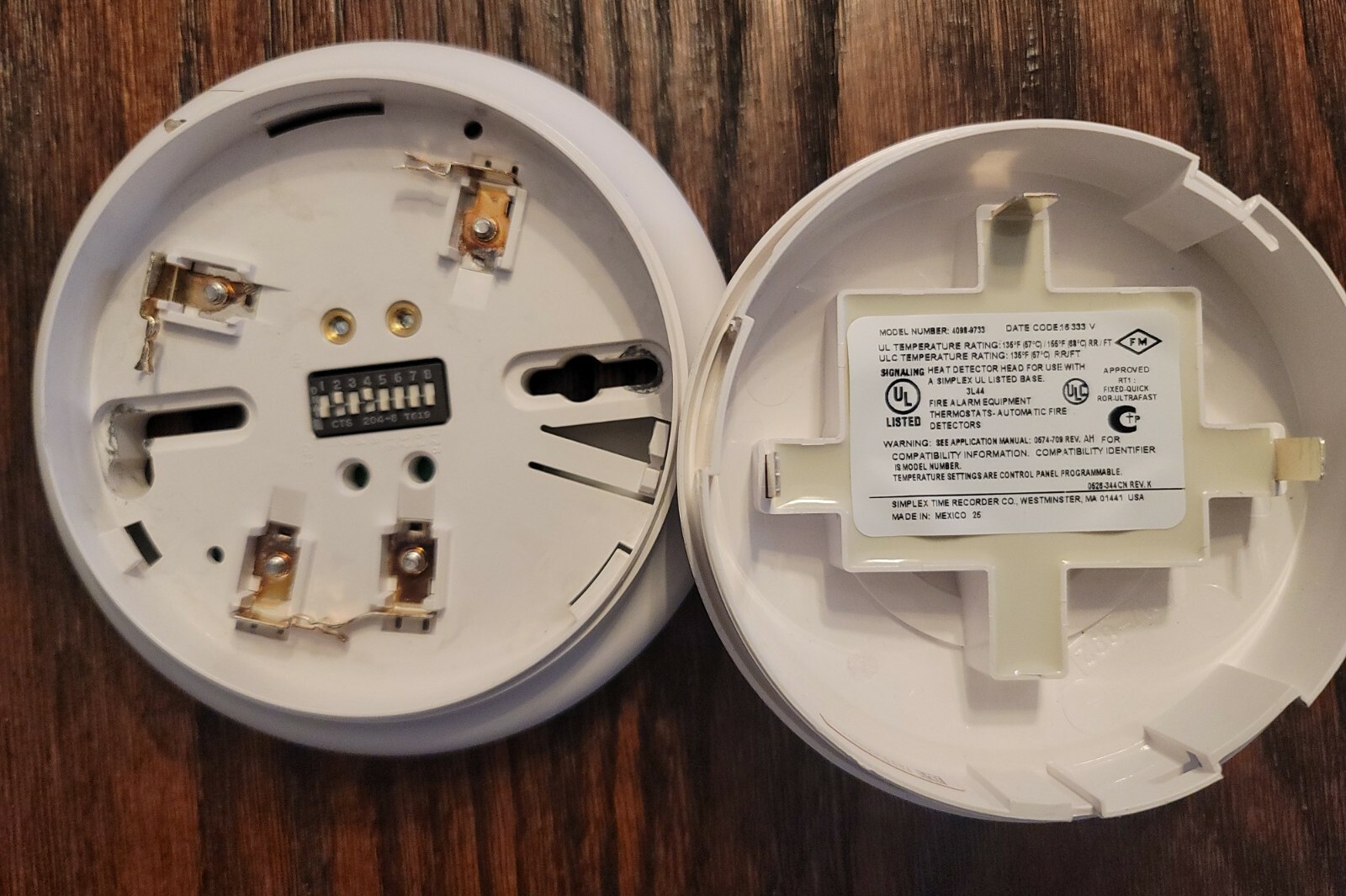 Simplex 4098-9733 Heat Detector, 4098-9792 Base