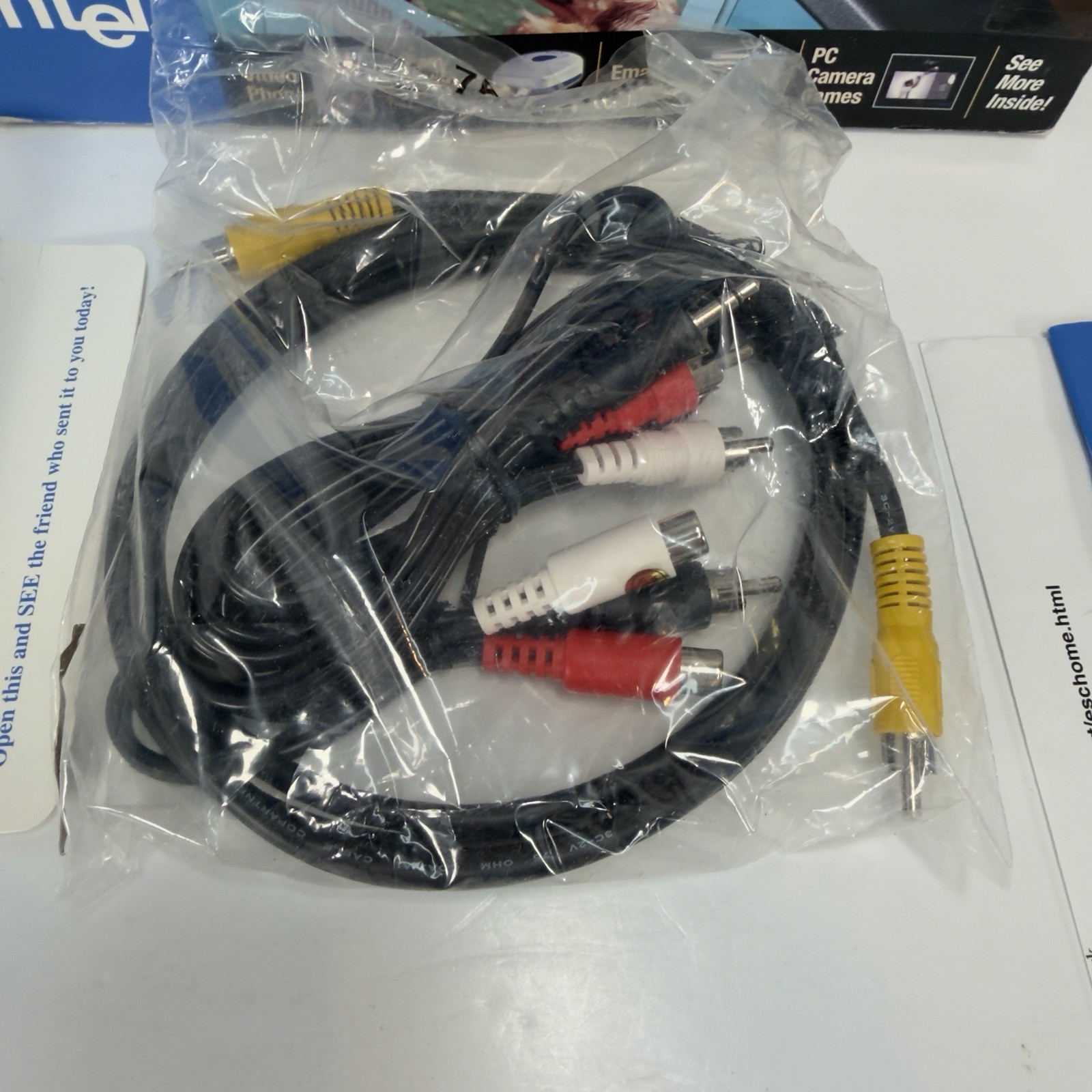 Intel PC Camera Pro Pack USB Video-In Complete Kit Boxed Vintage Webcam