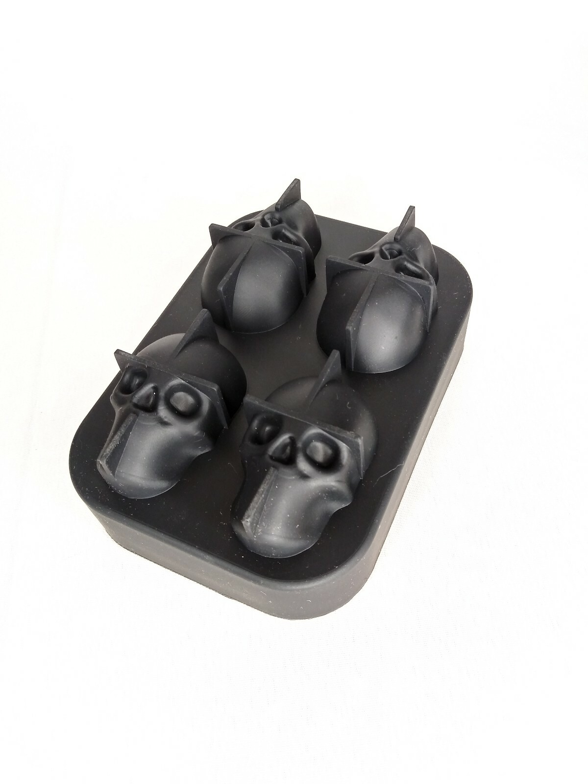 Skull Shaped 3D Silicone Ice Mold NWOT