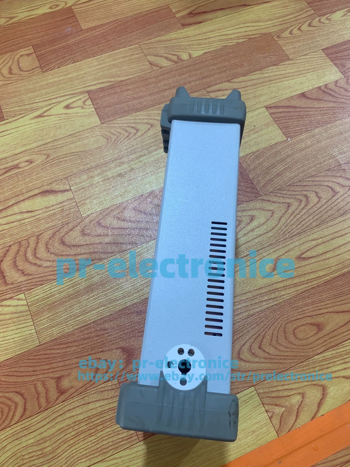 Agilent 53131A 225MHz Universal Frequency Counter/Timer
