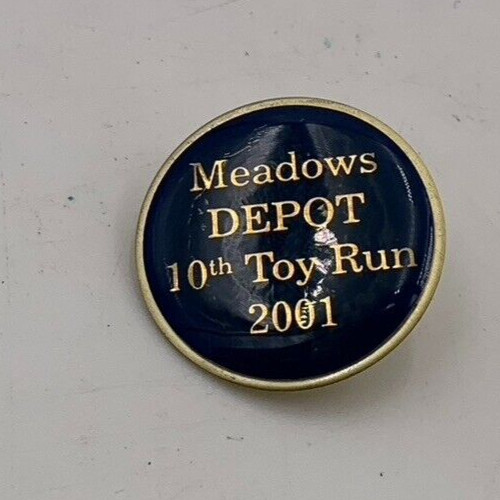 VTG Meadows Depot 10th Toy Run 2001 Harley Motorcycle Riders Button Pin