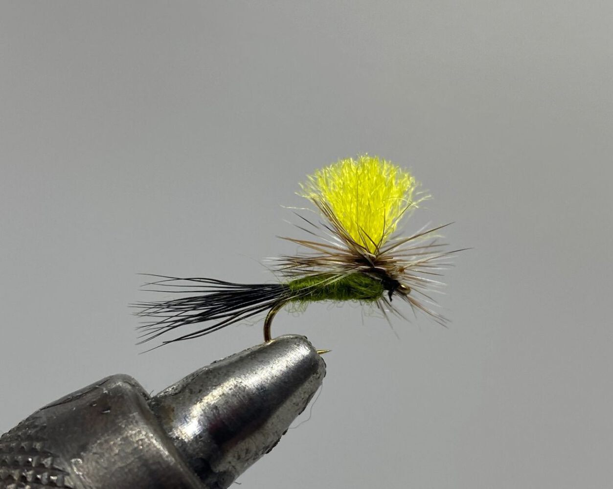 One Dozen (12) Parachute Mr. Rapidam Olive Dry Fly- Strike Fly Company