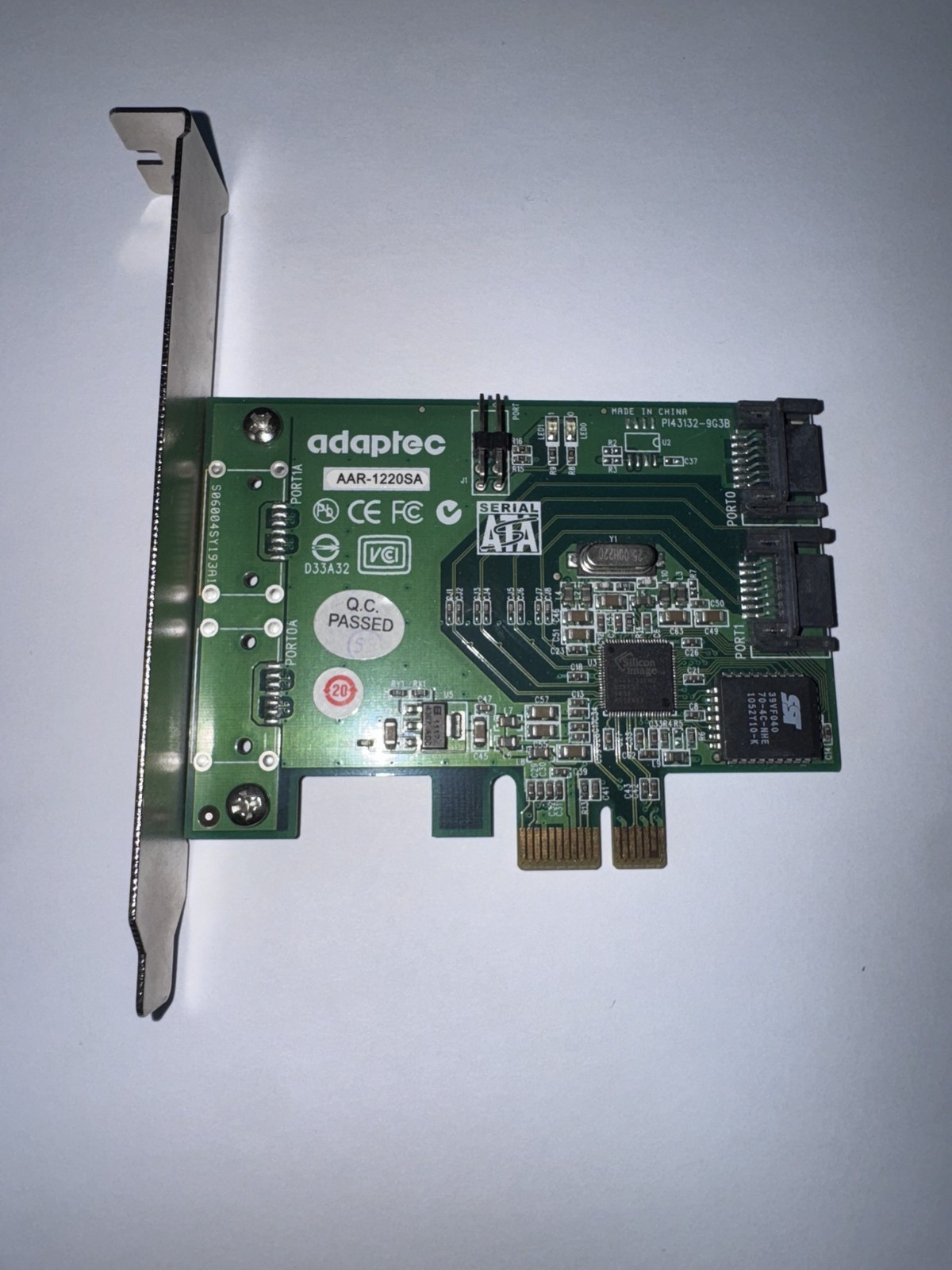 Adaptec AAR-1220SA 2-Port SATA II 3Gb/s PCIe x1 RAID Controller PCA-00279-01-B