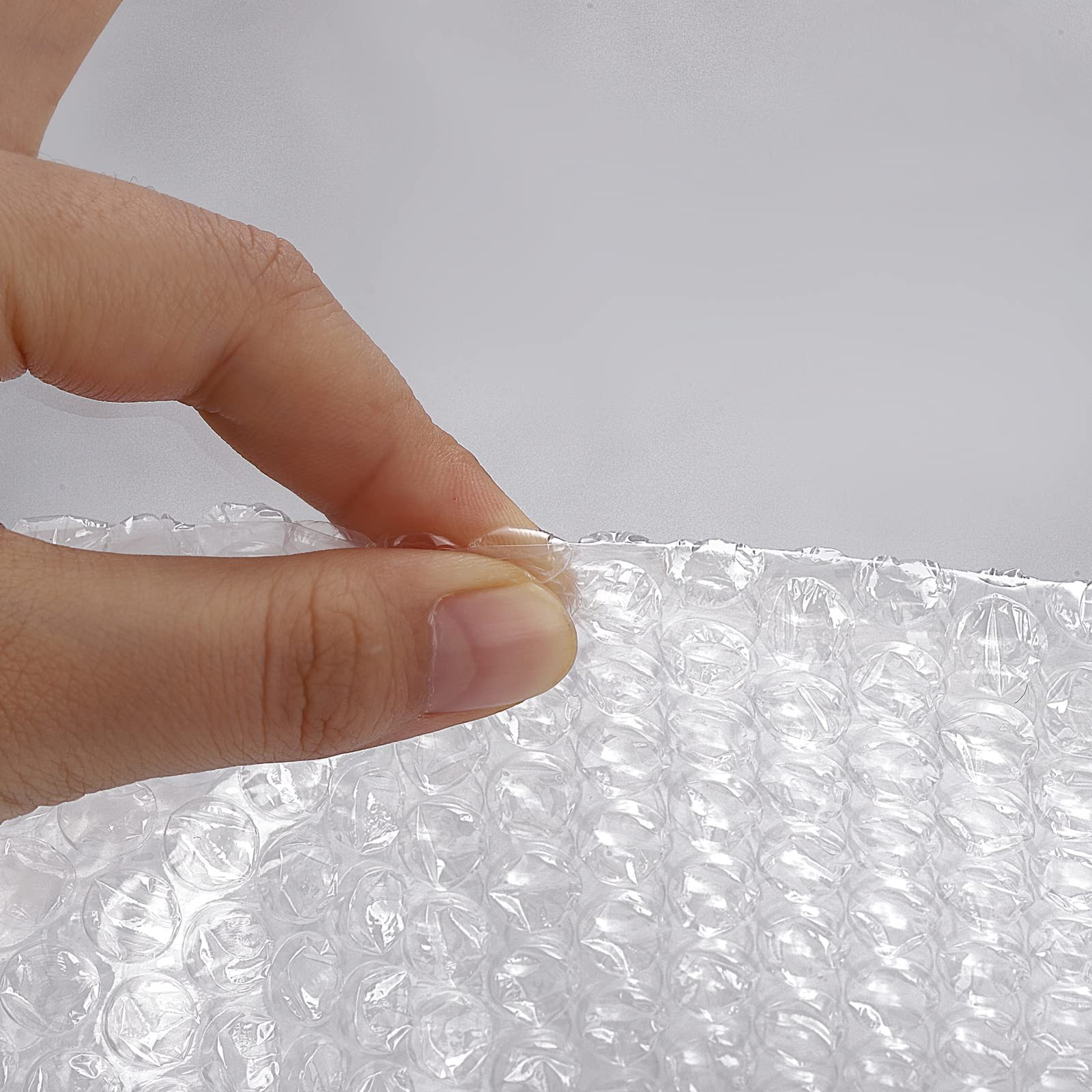WANGUAGUA Bubble Packing Wrap for Moving Boxes 12in x 15ft / 1 Roll, Clear