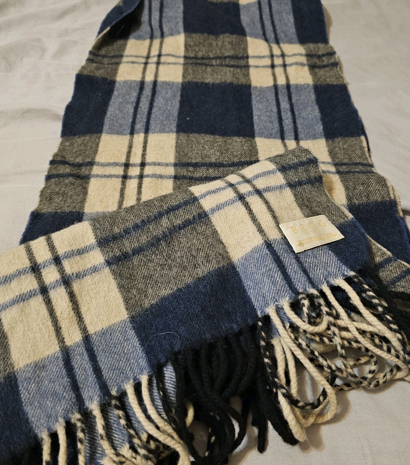 BEGG & CO Scotland Oversized Scarf Lambswool And Angora Plaid