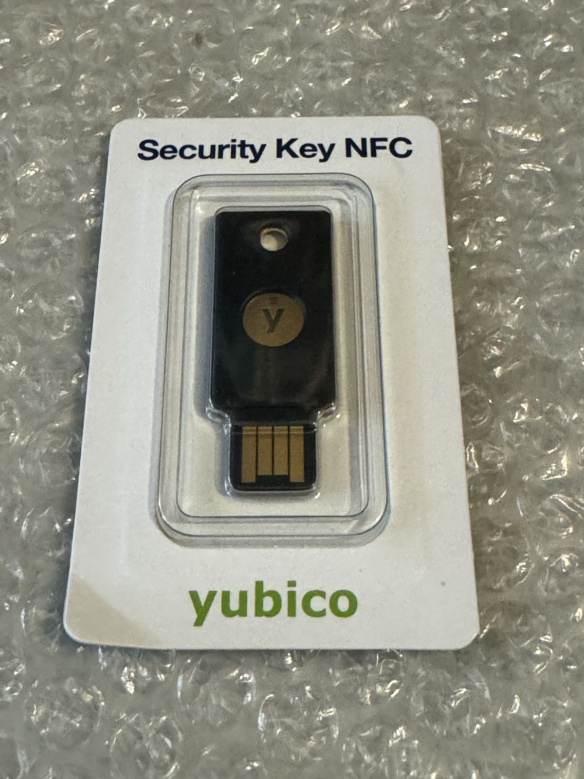 Yubico: YUBIKEY NFC Two Factor Authentication USB & NFC Security Key TWO (2)