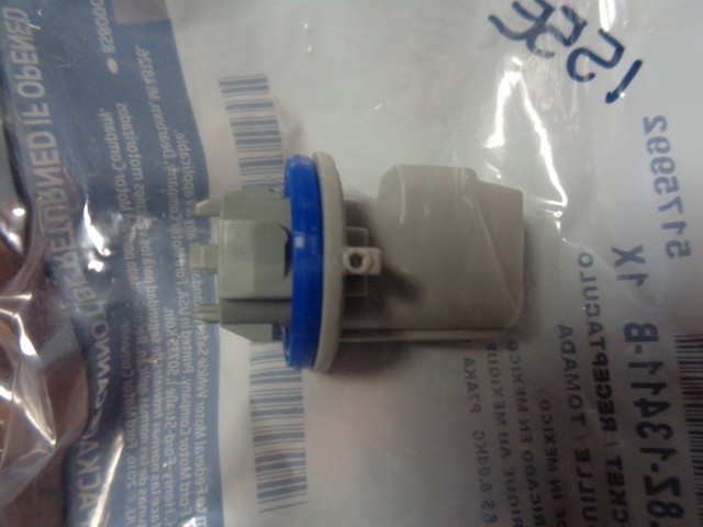 Genuine Ford Marker Lamp Bulb Socket AL8Z-13411-B