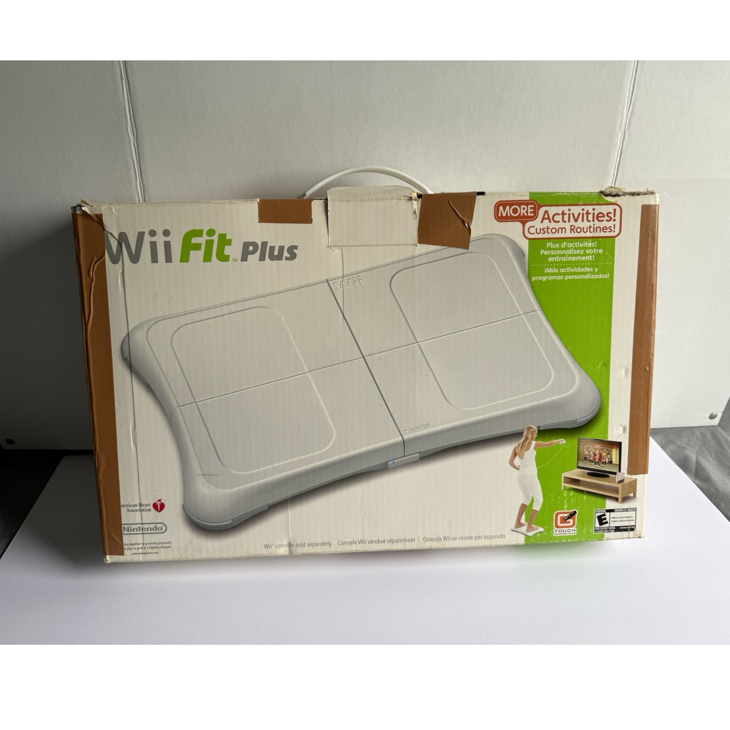Nintendo Wii Fit Plus Balance Board Bundle w/ Game, Manual & Box (NTSC-U/C)