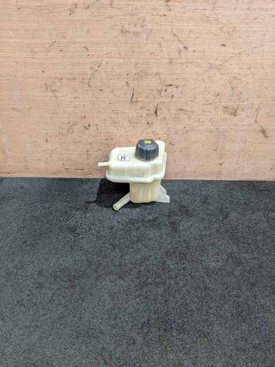 NISSAN QASHQAI MK1 J10  EXPANSION OVERFLOW TANK BOTTLE 21711 BB50A