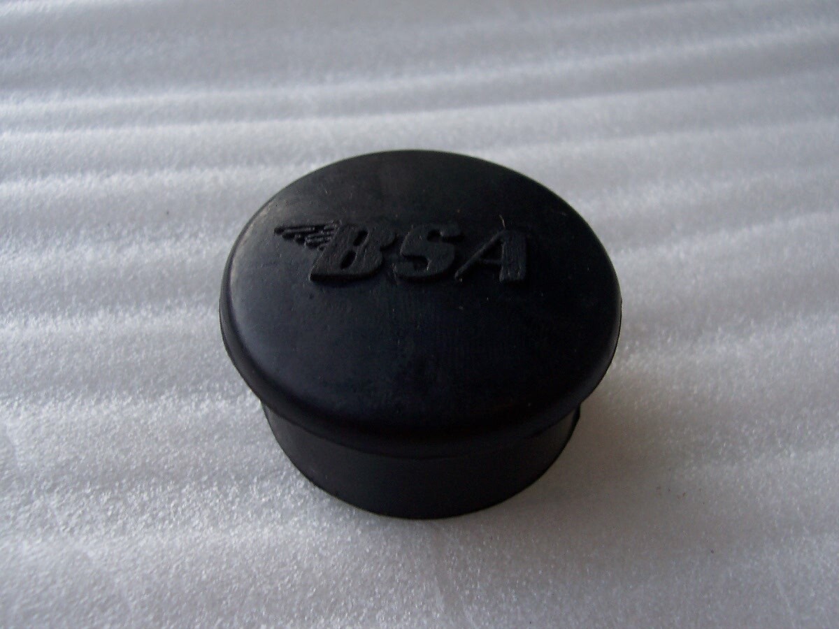 BSA CENTER FUEL GAS TANK PLUG WITH LOGO RUBBER GROMMET 40-8107, 68-8170