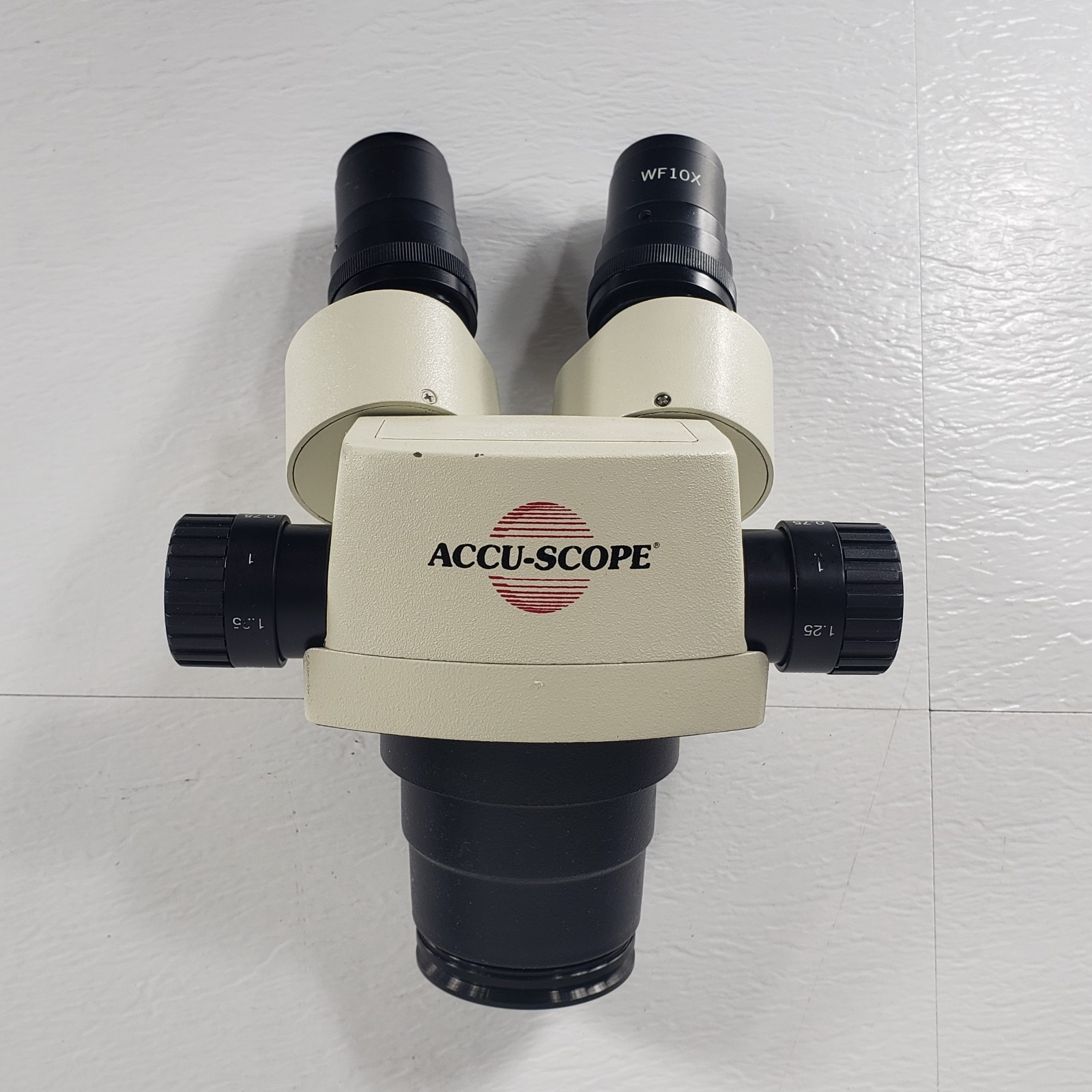 TESTED Accu-Scope Stereo Zoom Microscope WF10x Eyepieces 7.5-35x Mag. Head Only
