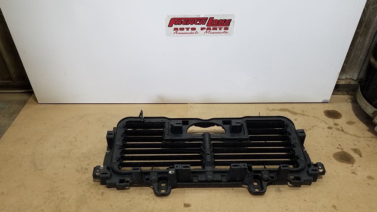 Air Shutter Assembly 6.2L Fits 2017 SIERRA DENALI 1500 PICKUP 1363214