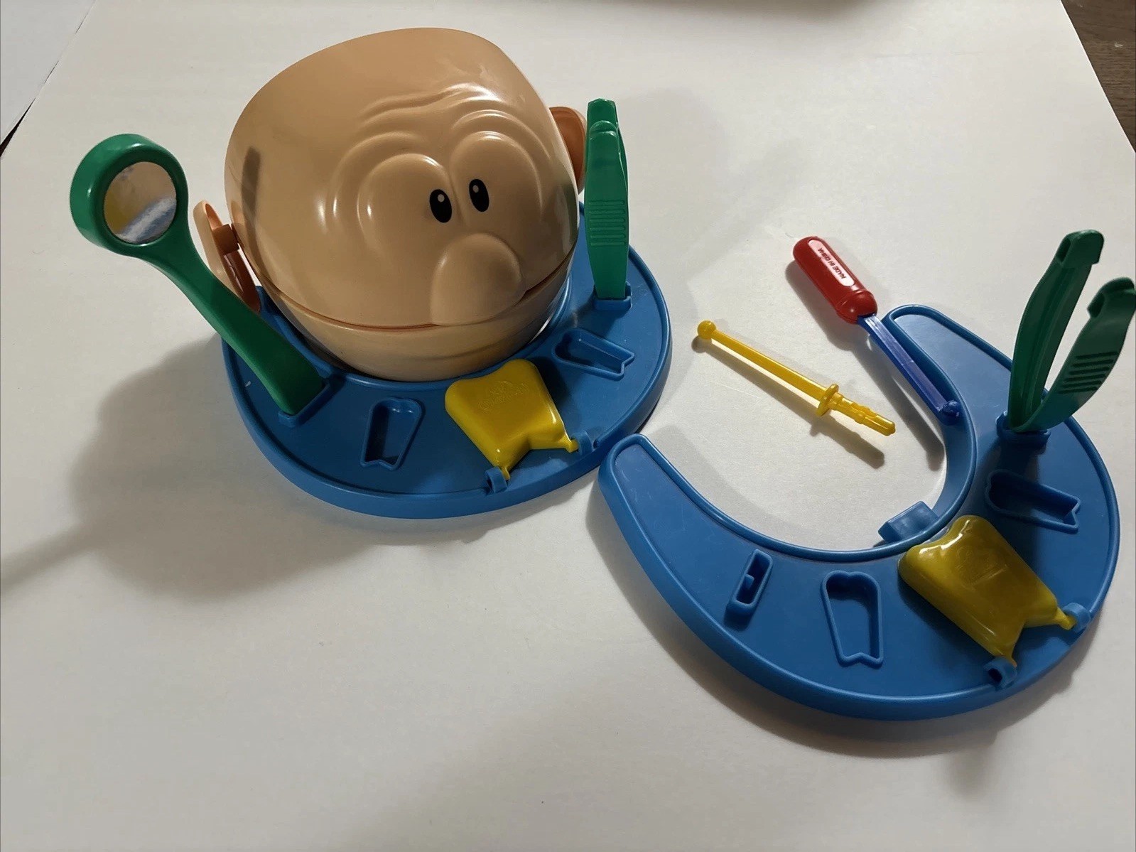 PLAY-DOH DR DRILL 'N FILL DENTIST PLAYSET Vintage 2000 Hasbro, No Play-Doh