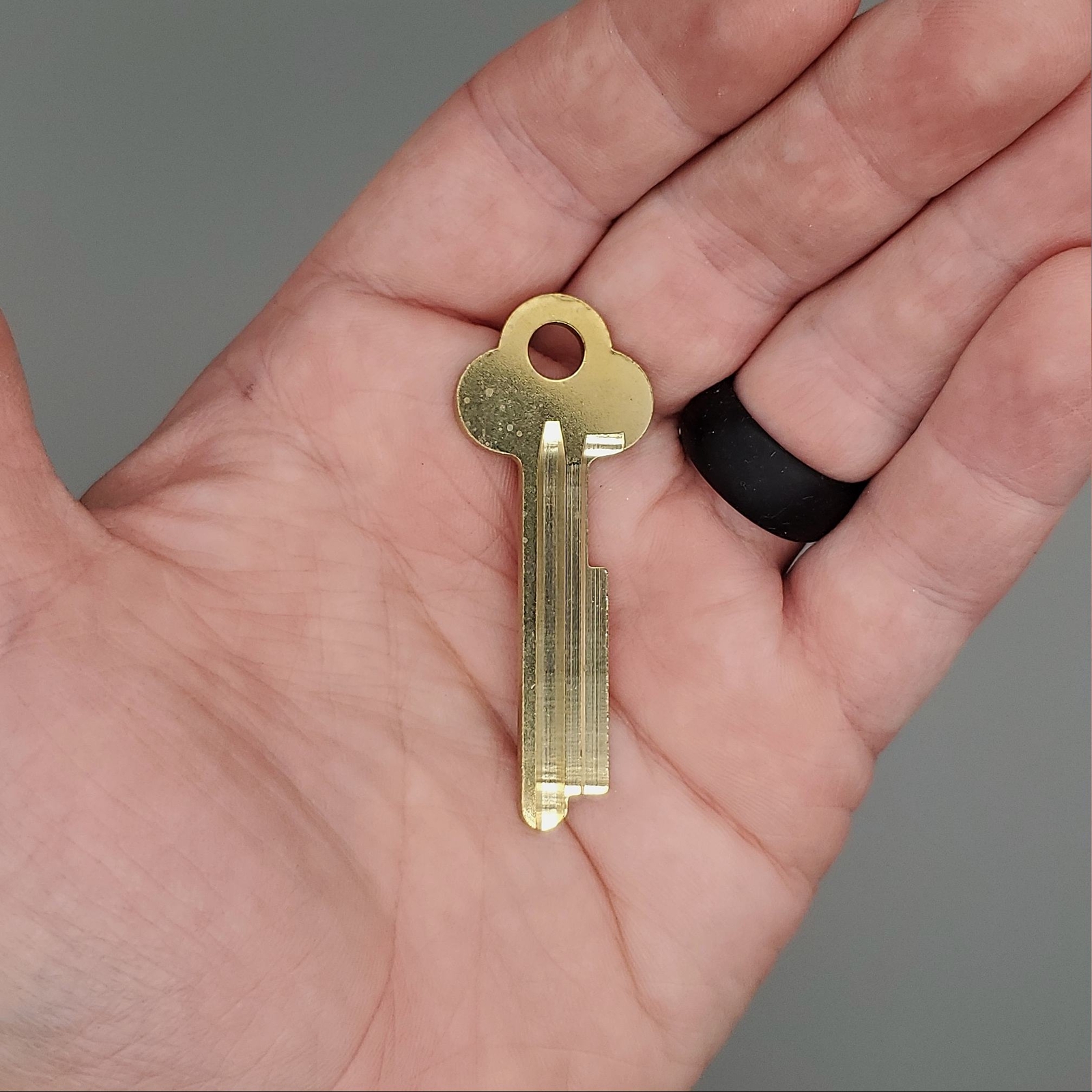 5x Ilco 1052C Key Blanks for Diebold Safe Deposit Boxes Nickel Silver NOS