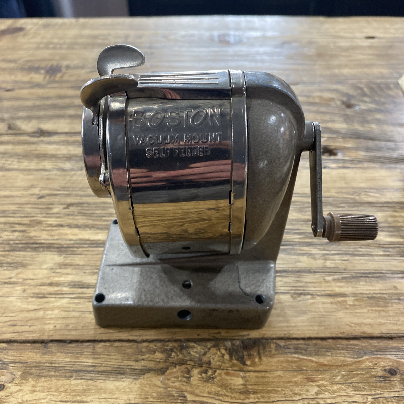 Vintage Boston Vacuum Mount Self-Feeder Manual Table Mount Pencil Sharpener