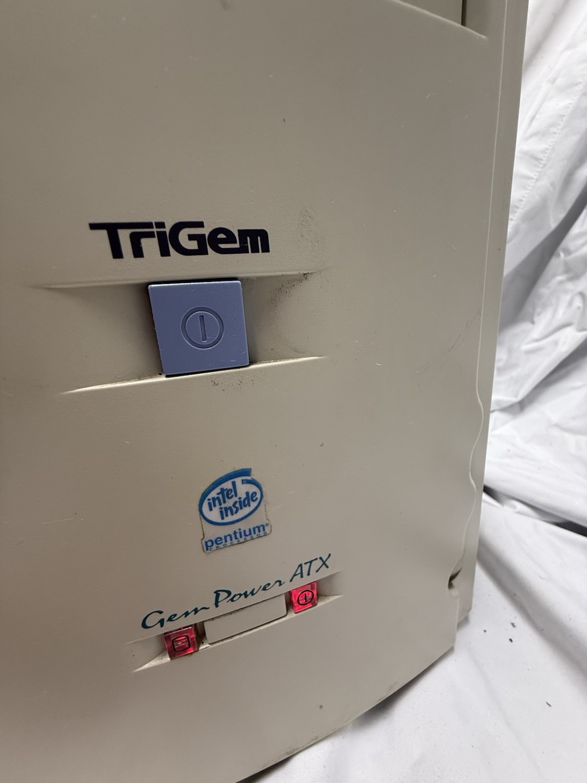 VTG TriGem Intel Pentium Desktop Computer Tower Socket 7 ISA /PCI-16x CdROM