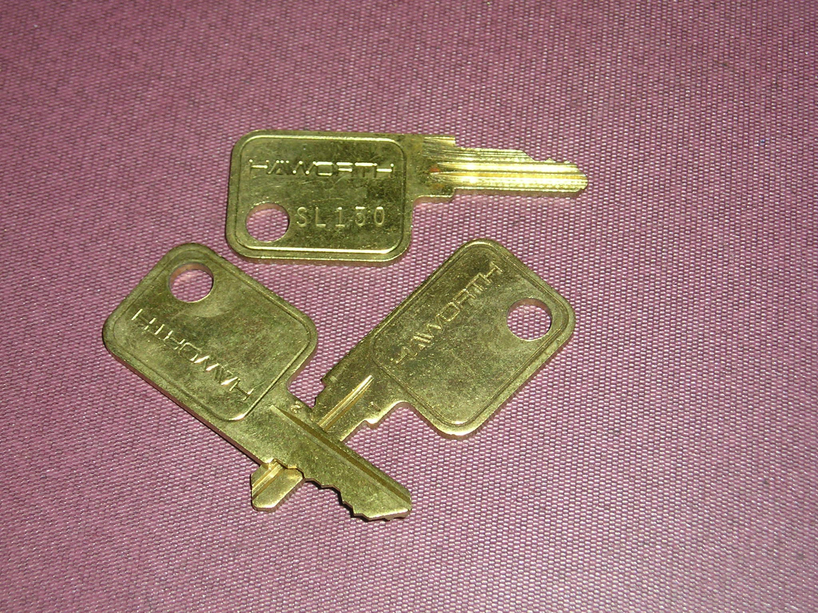 HAWORTH SL KEYS - ALL KEY NUMBERS IN STOCK SL001 - SL300.  OFFICE FURNITURE