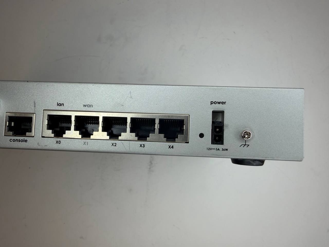 SonicWALL NSA 250M Network Security Appliance Firewall w/ Power Adapter