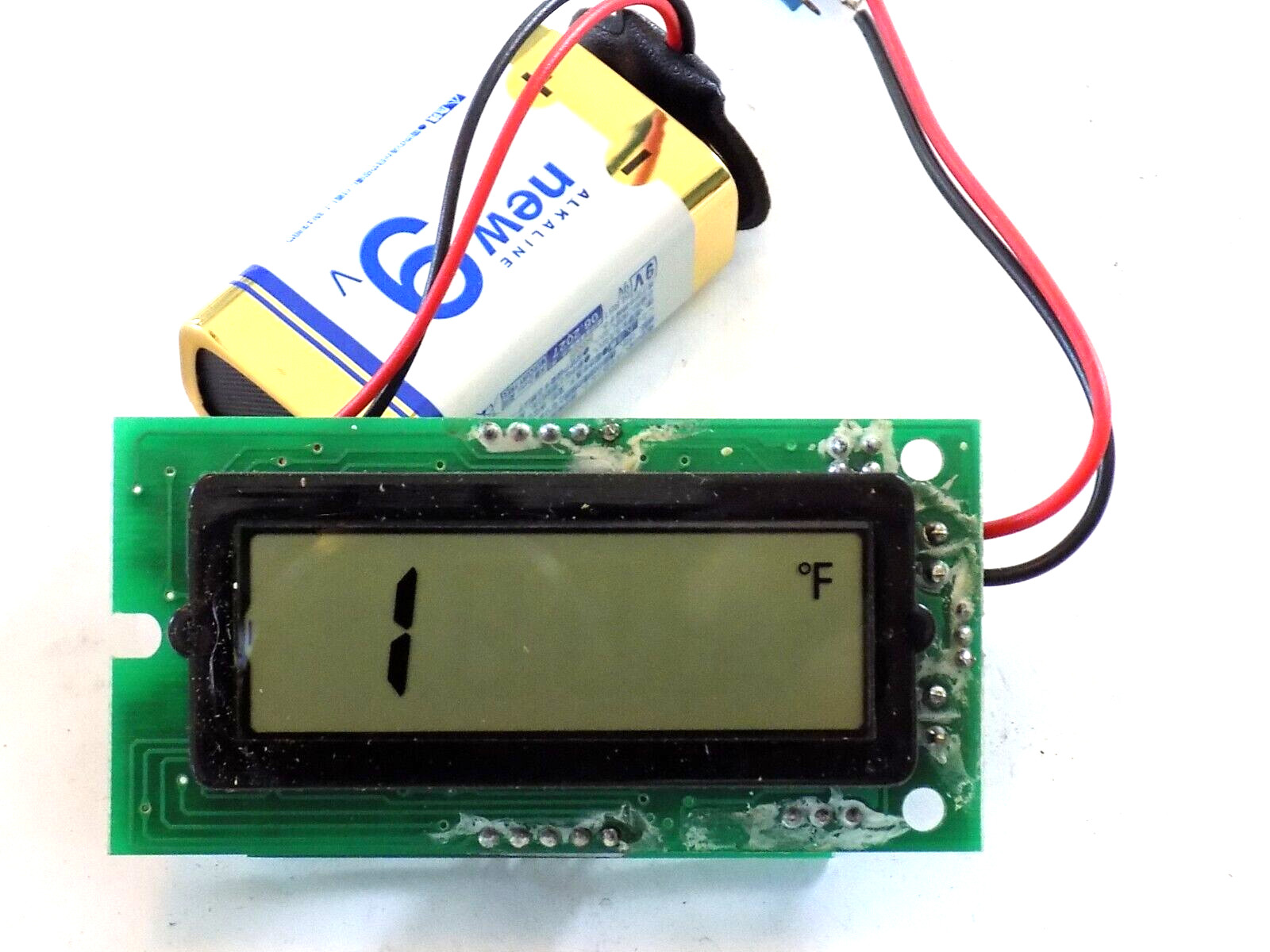 LCD TEMPERATURE Display TP01-070316 9VCD LCD 59MM X 25.7MM