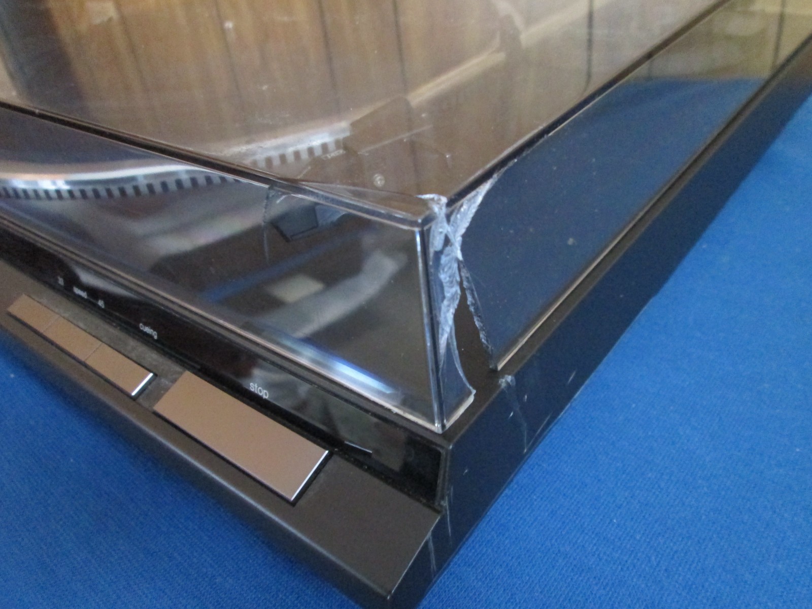 Technics SL-QD22 Quartz Direct Drive Automatic Turntable
