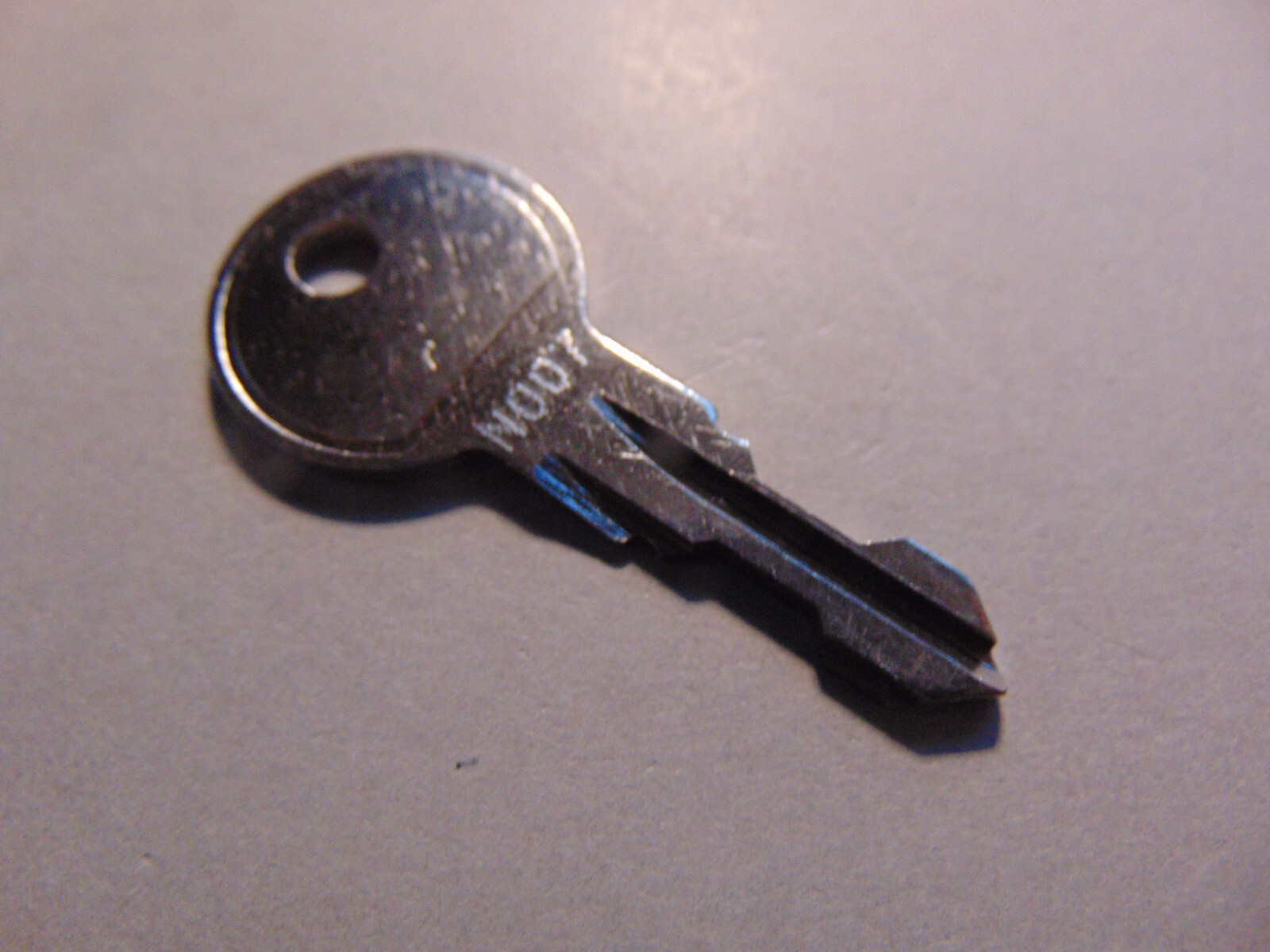 Genuine Thule Key N007 Replacement Key Rear Rack Roof Boxes Roof Rack