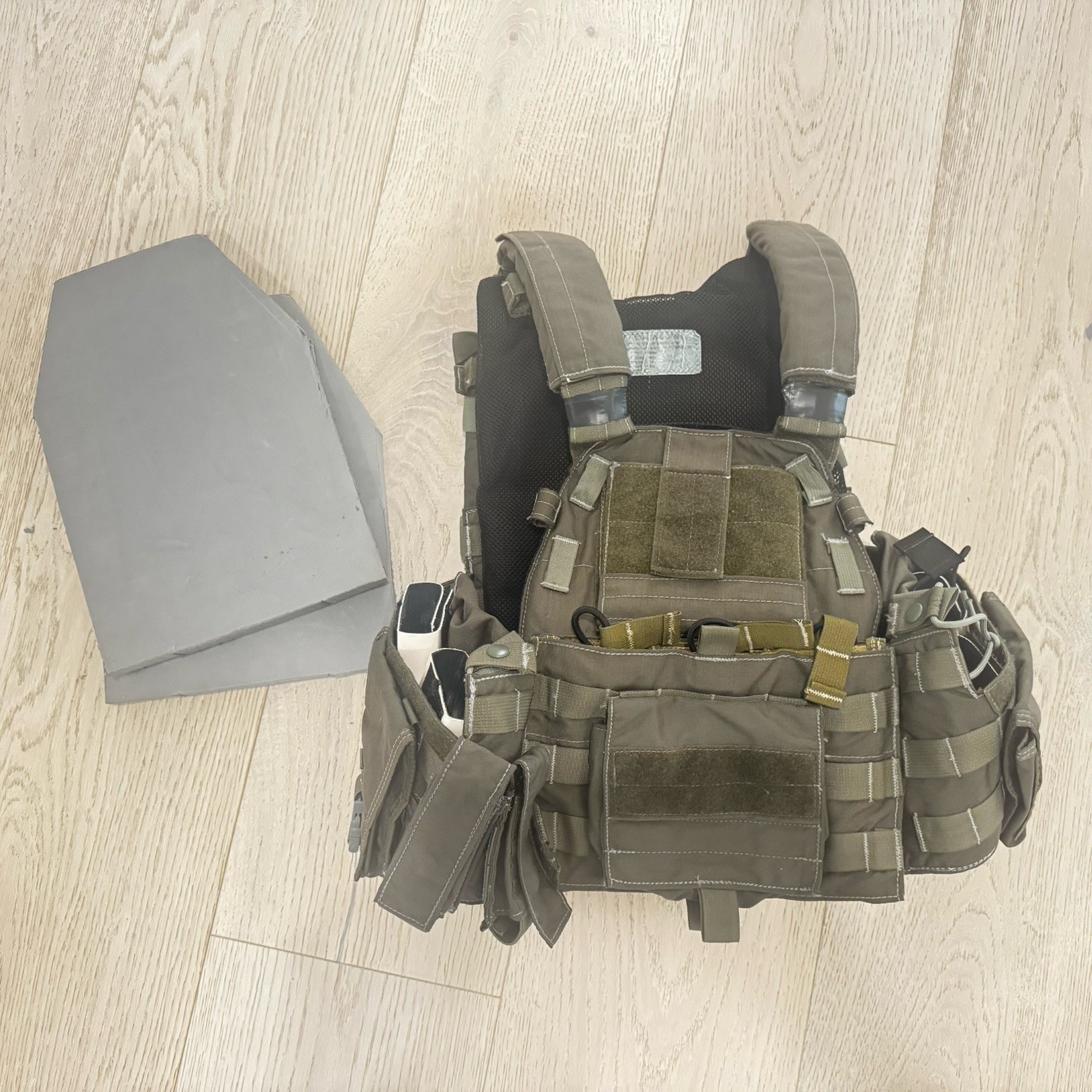 London Bridge Trading LBT-6094UW MAS Grey NSW Loaded W/Pouches L Large