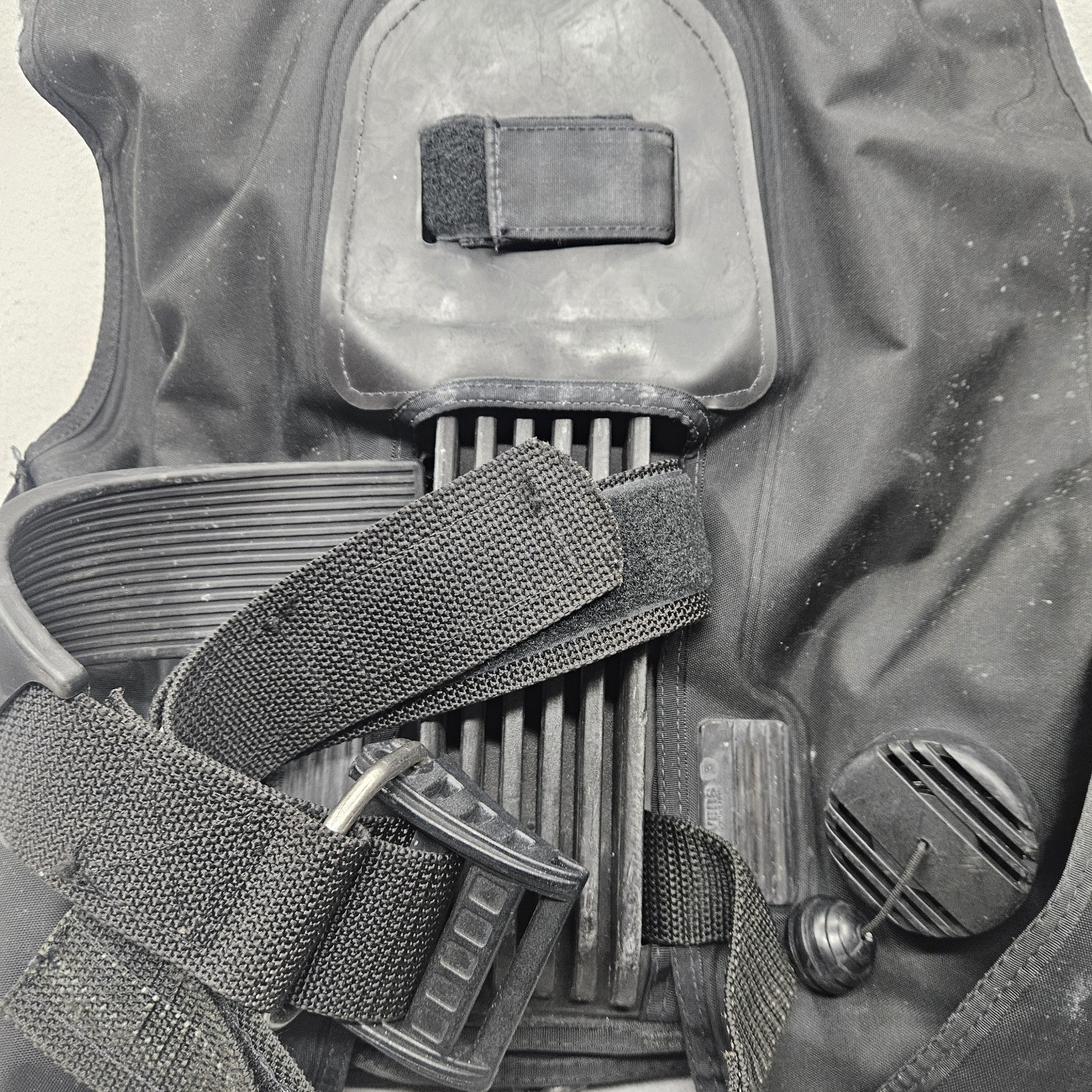 US Divers Auqa-Lung Calypso BCD Vest X- Small