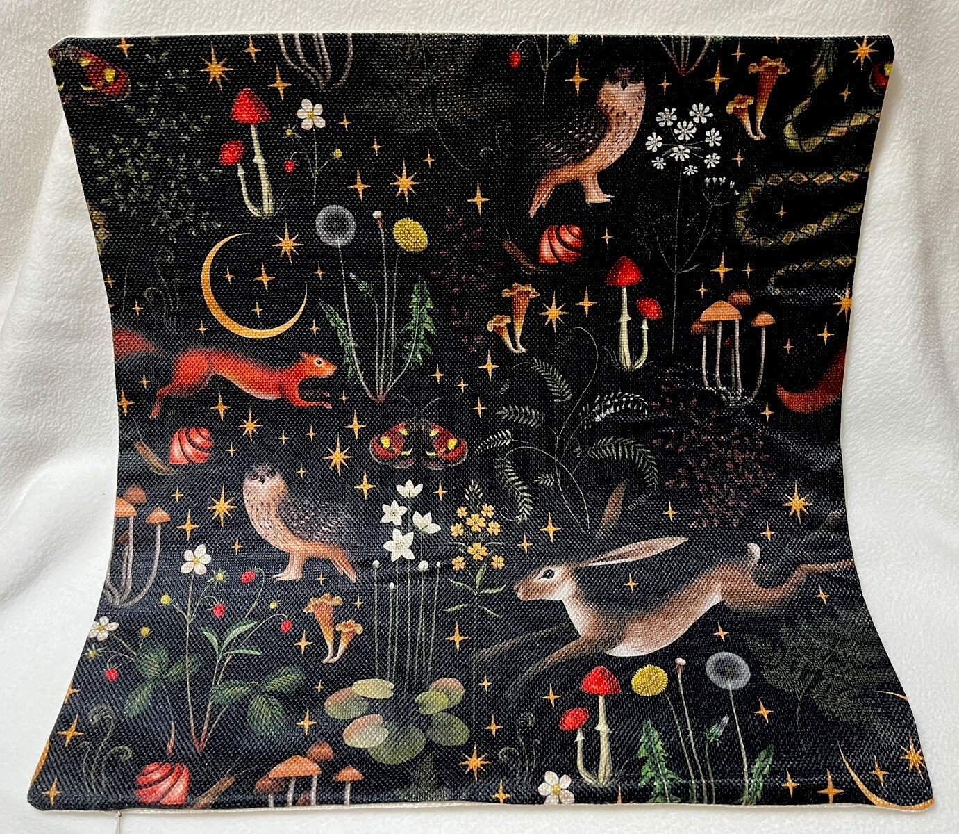 Mushroom Enchanted Forest Nature Tapestry Linen Throw Pillow Cover Home Decor