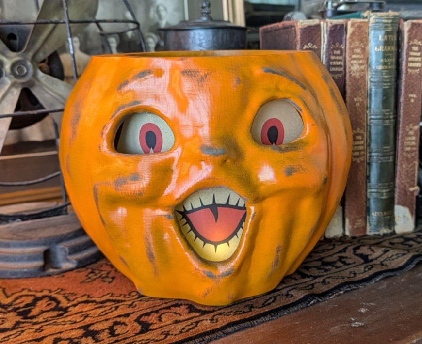 Paper Mache style 2 sided Halloween Jack O’ Lantern Orange Choir boy 7"
