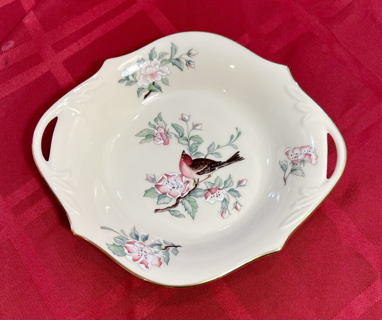 LENOX SERENADE TWO-HANDLED DISH