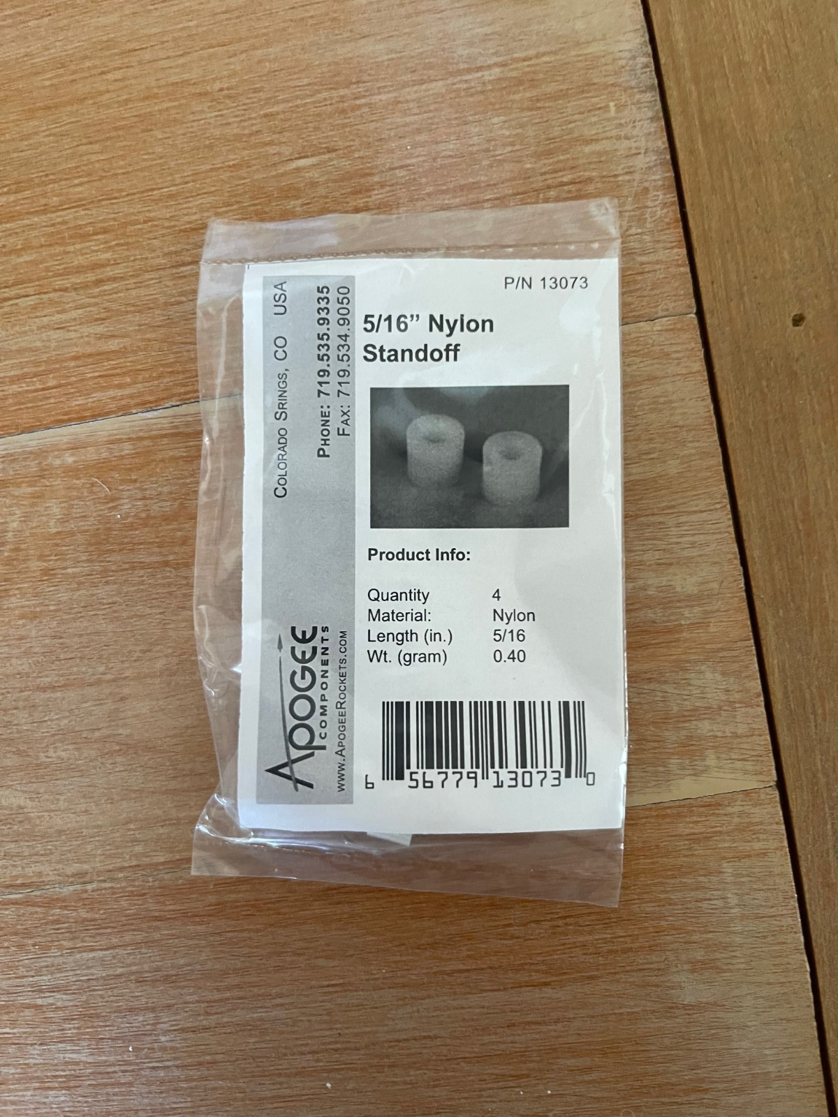 NEW (original packaging) 5/16" Nylon Standoff For Rocket Rail Button (Apogee)