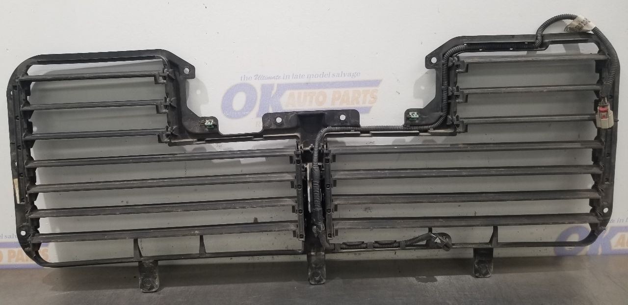 18 CHEVY SILVERADO 1500 5.3L AIR SHUTTER ASSEMBLY