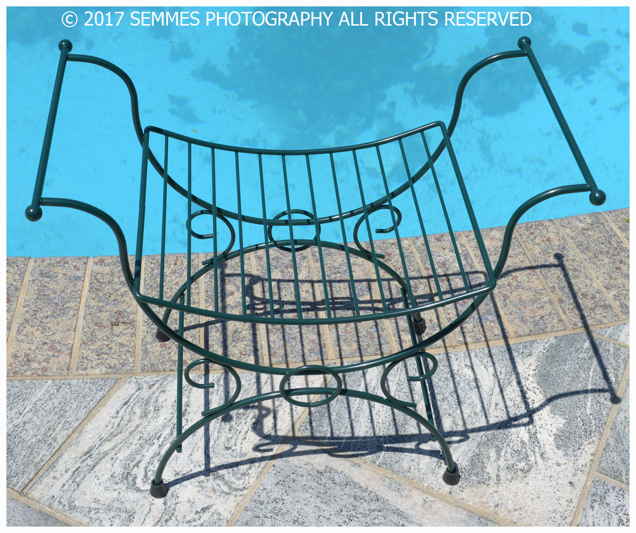 Bench/Towel holder/Seat/Indoor/outdoor newly Powder coated FLAWLESS New Vintage