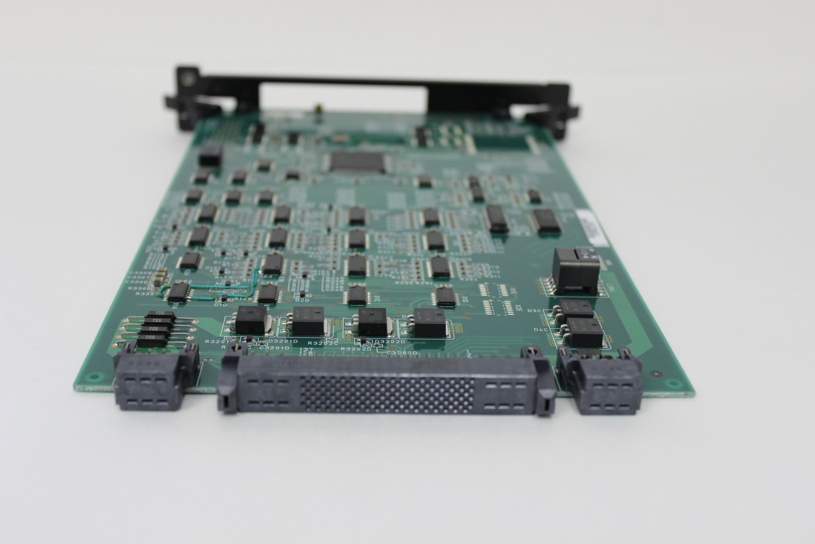 HITACHI SH307 DKC DISK ARRAY CONTROLLER BOARD SH307-A/F SH307-D33 SH307-SD3