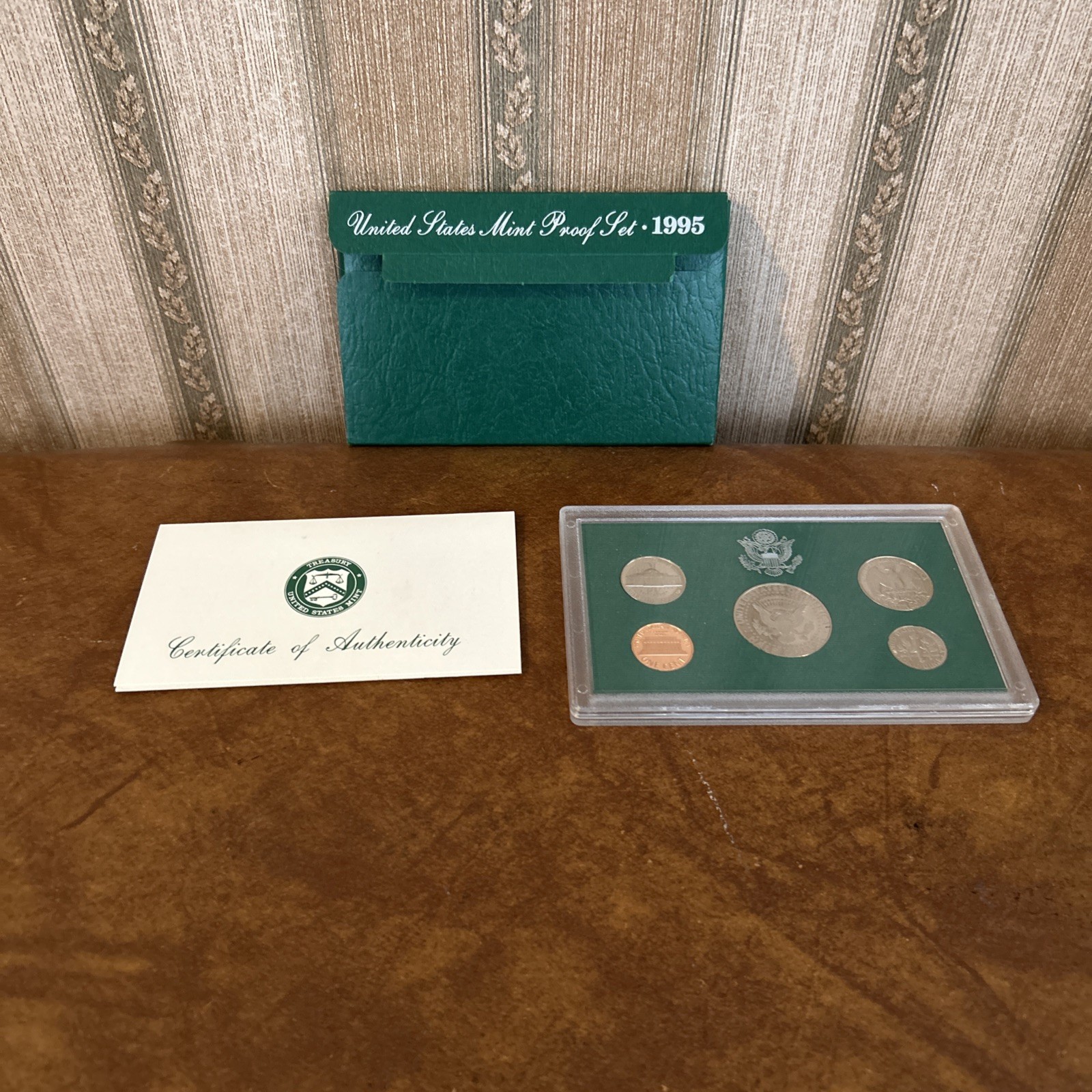 1995 United States Mint Proof Set 5 Coin Set With COA