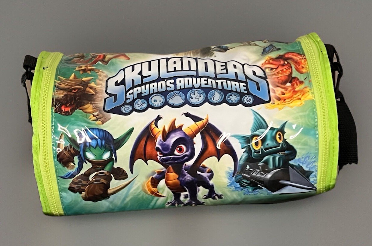 Skylanders Spyro's Adventure Collapsible Organizer Adventure Case EUC