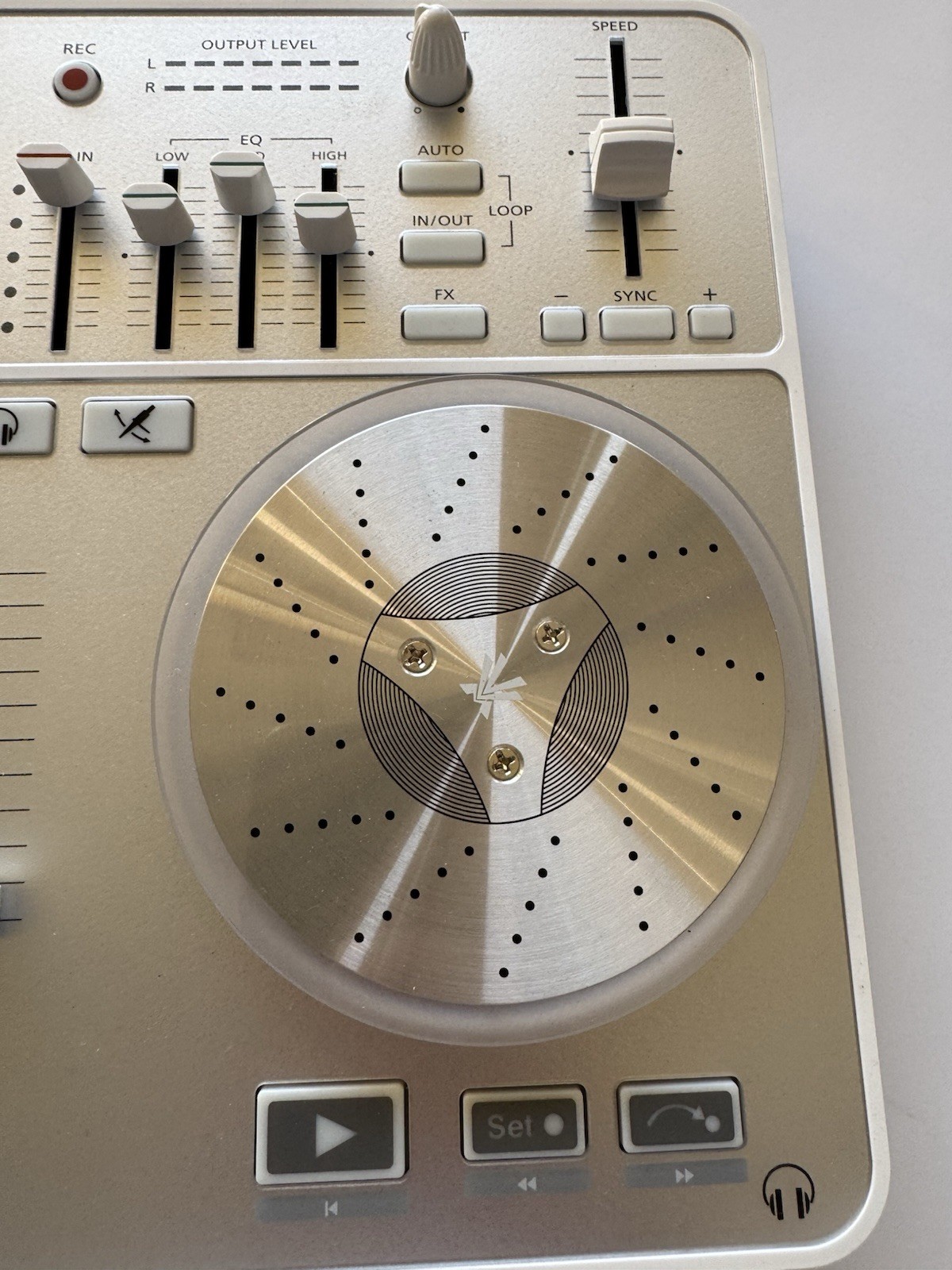 Vestax Spin DJ controller With Original Box