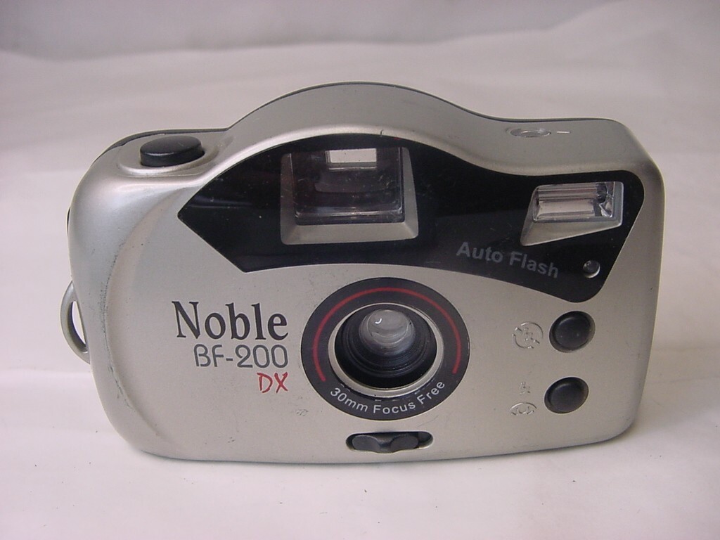 NOBLE BF-200 DX POINT & SHOOT CAMERA