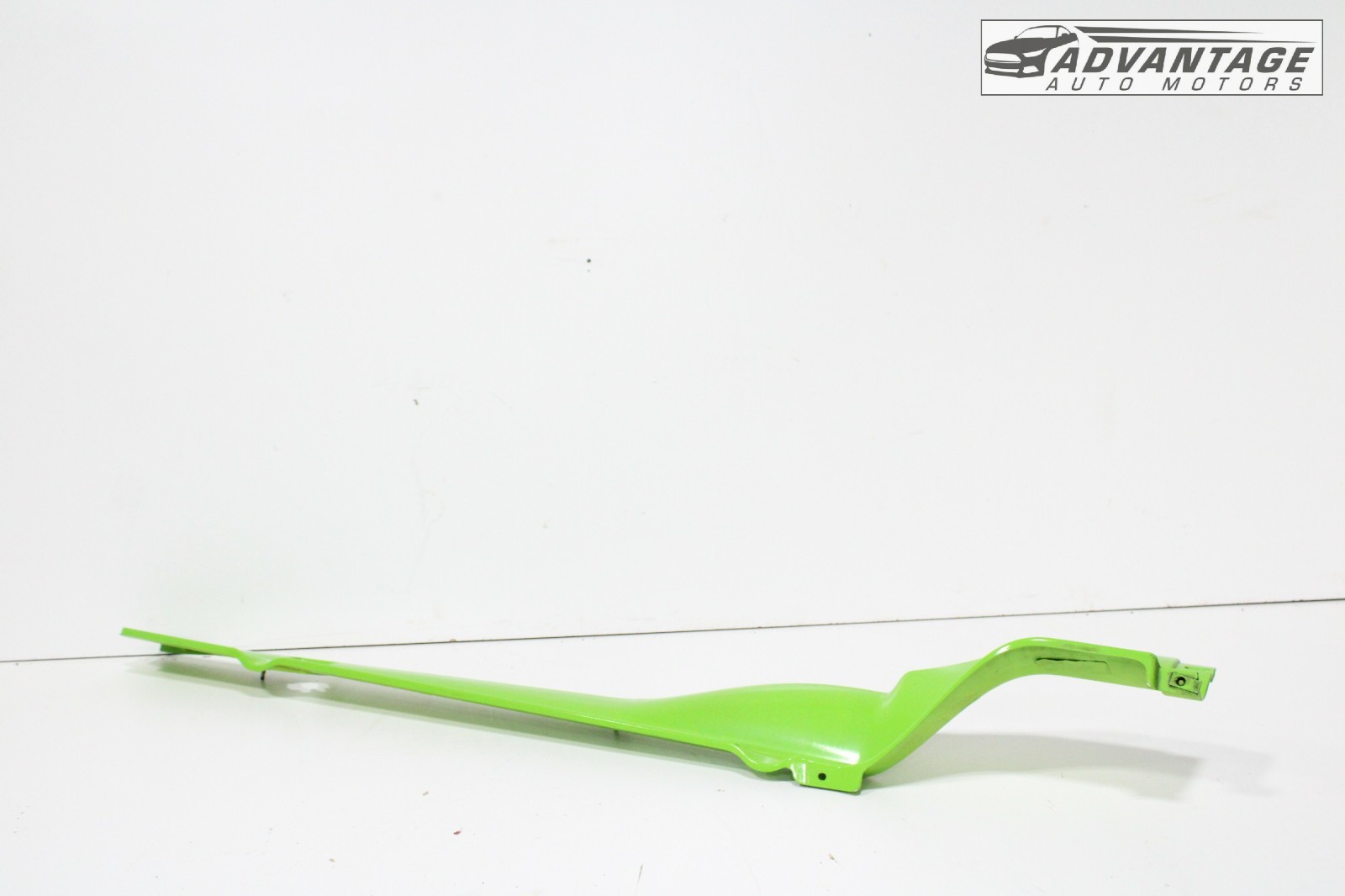 2018-2024 FREIGHTLINER CASCADIA 126 FRONT LEFT SIDE ROCKER PANEL COVER OEM
