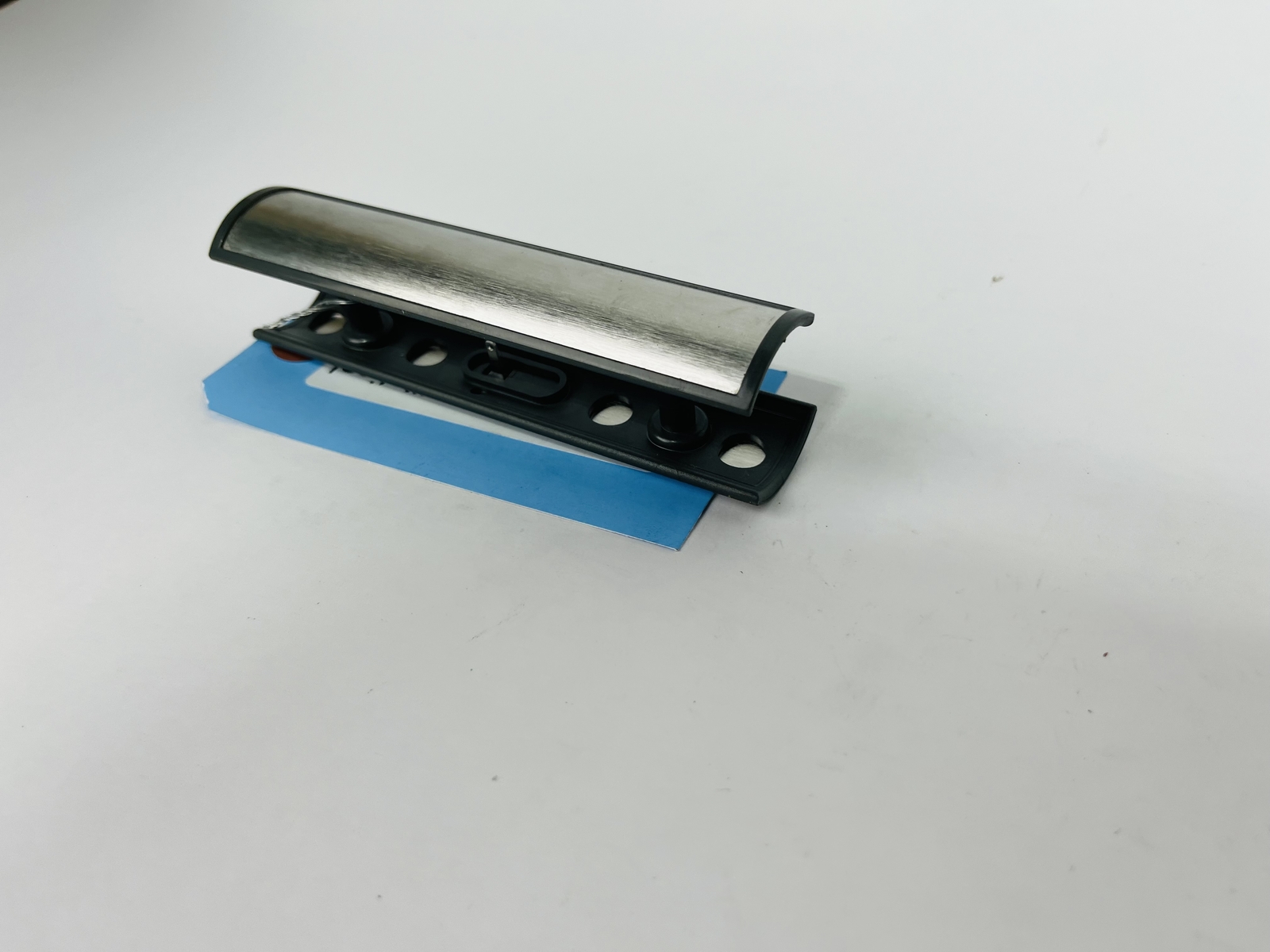 Life Fitness 95Xe Elliptical Hand Sensor Bottom Plate (SS200)