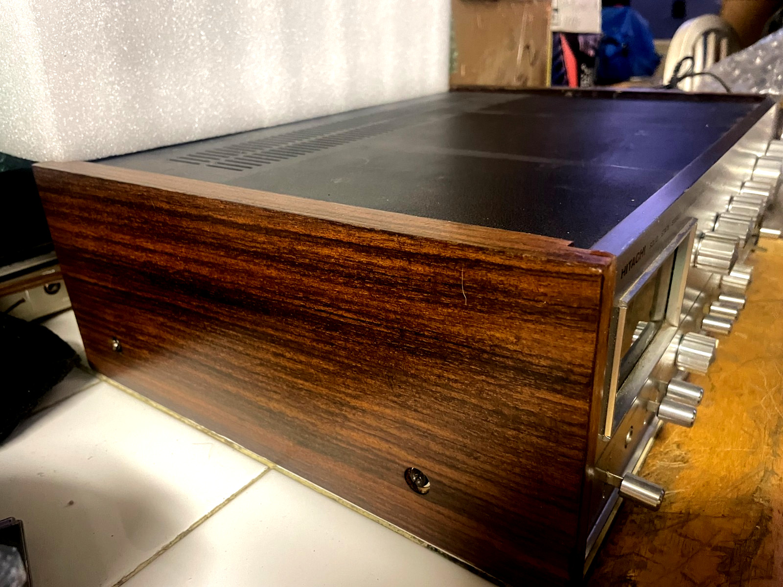 Hitachi IA-1000 | Pre-Main Integrated Amplifier | Rare