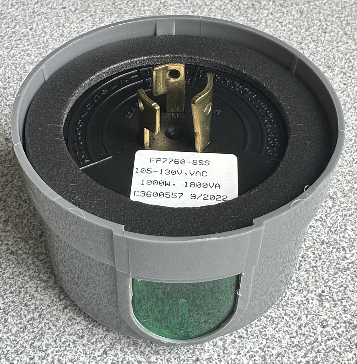 NEW Fisher Pierce 7760-SSS Photoelectric Outdoor Lighting Control 105-130 VAC