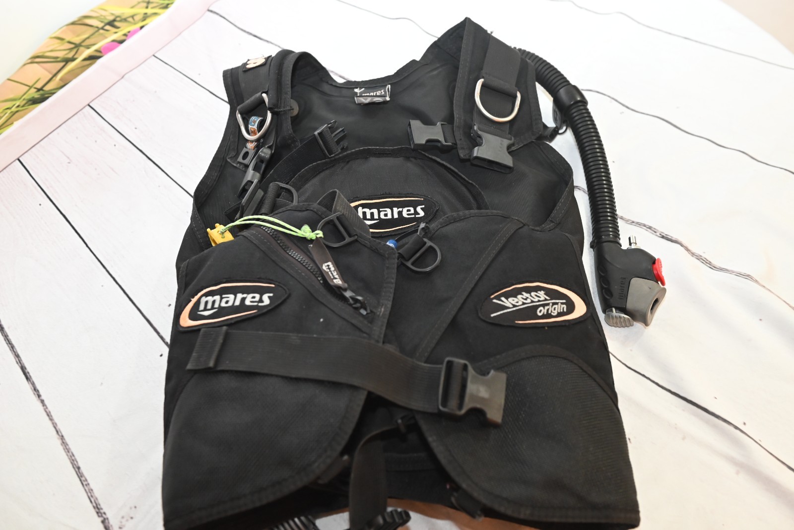 Mares Scuba Vest- Vector Origin - Black- size XS
