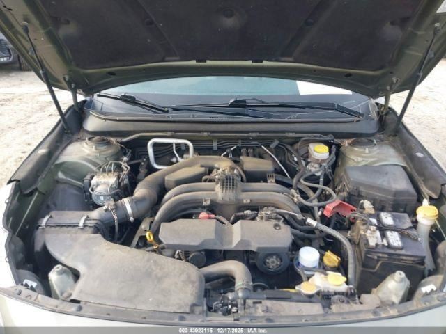 LEGACY 2017 Glove Box 4949418