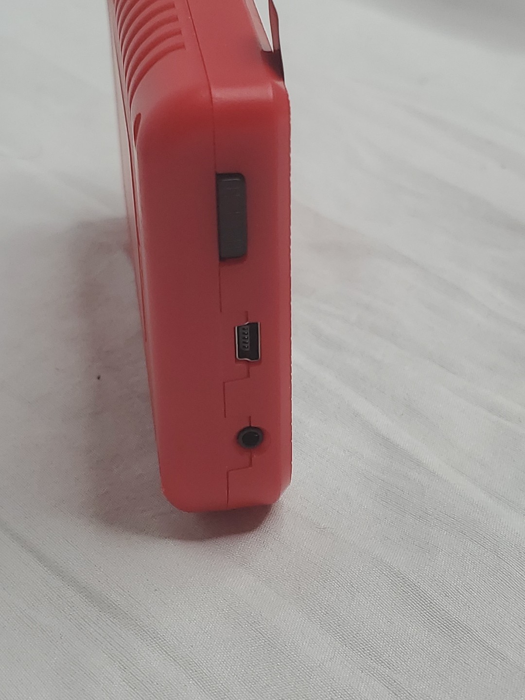 FC Game Handheld Console Red 3.0” 8 Bit Classic New Gamepad LCD (AQA)