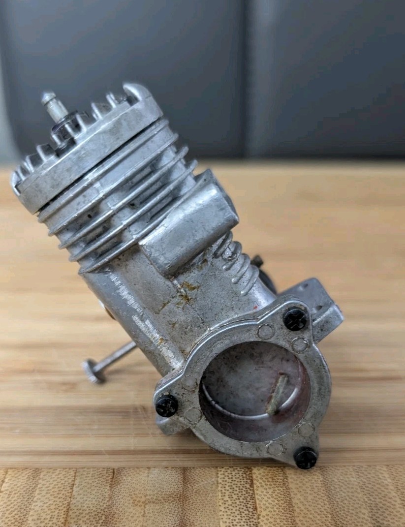 Antique Fox 29 Model Airplane Engine
