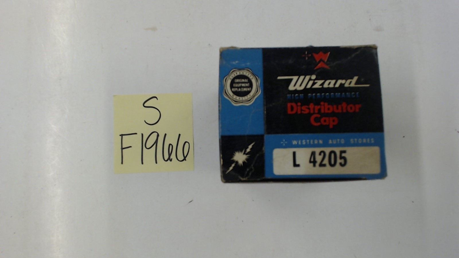 Vintage Wizard L4205 Distributor Cap (In Original Box)