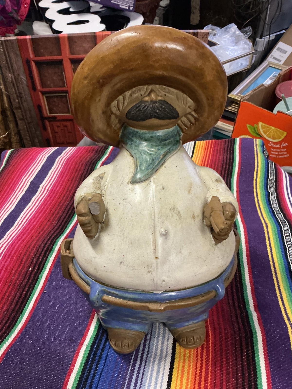 RARE Rodo Padilla bandits sculpture tequila bottle ( empty)